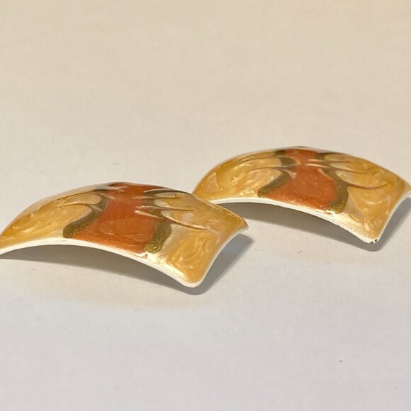 Vintage Cream Beige Copper Swirl Enamel Clip On Earrings 70s 80s Retro Fall - Picture 3 of 11